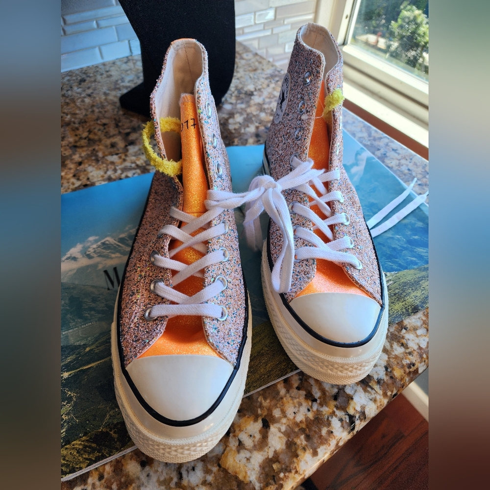 Converse with Bling! Uni-Sex! BRAND NEW - Picture 1 of 11